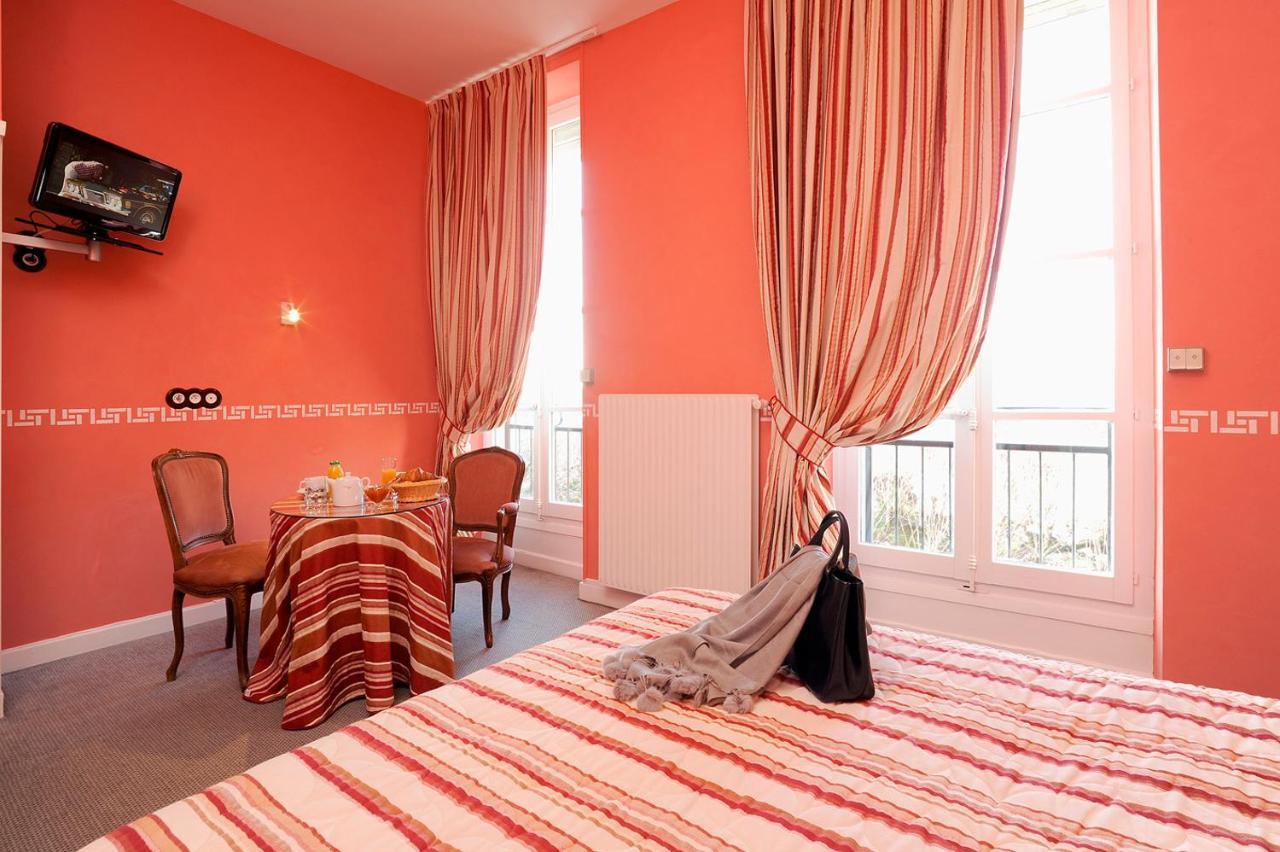 Hotel Restaurant Emile Job Montmerle-sur-Saone Exterior foto